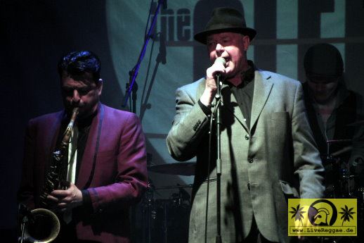 Arthur Kay (UK) with The Clerks 4. Freedom Sounds Festival - Gebaeude 9, Koeln 22. April 2016 (34).JPG